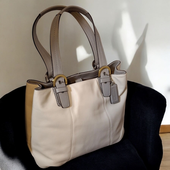 Coach Soho collection North South tote bag NWOT - Picture 12 of 16